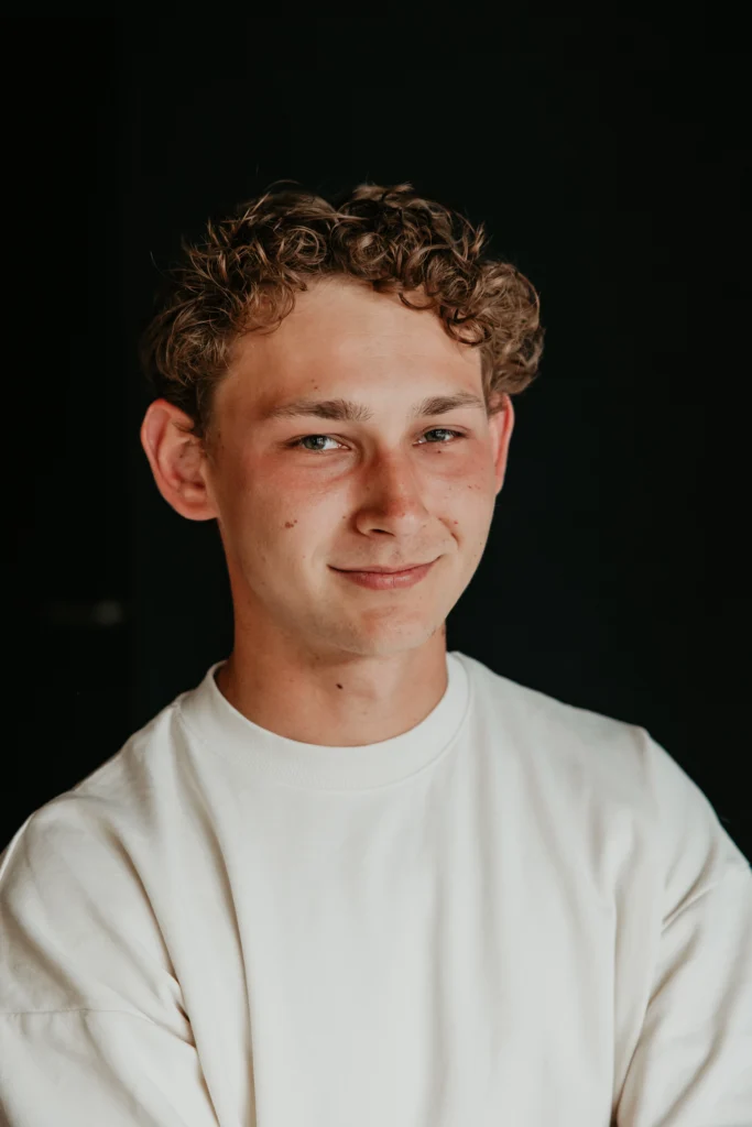 Portretfoto van Yanick